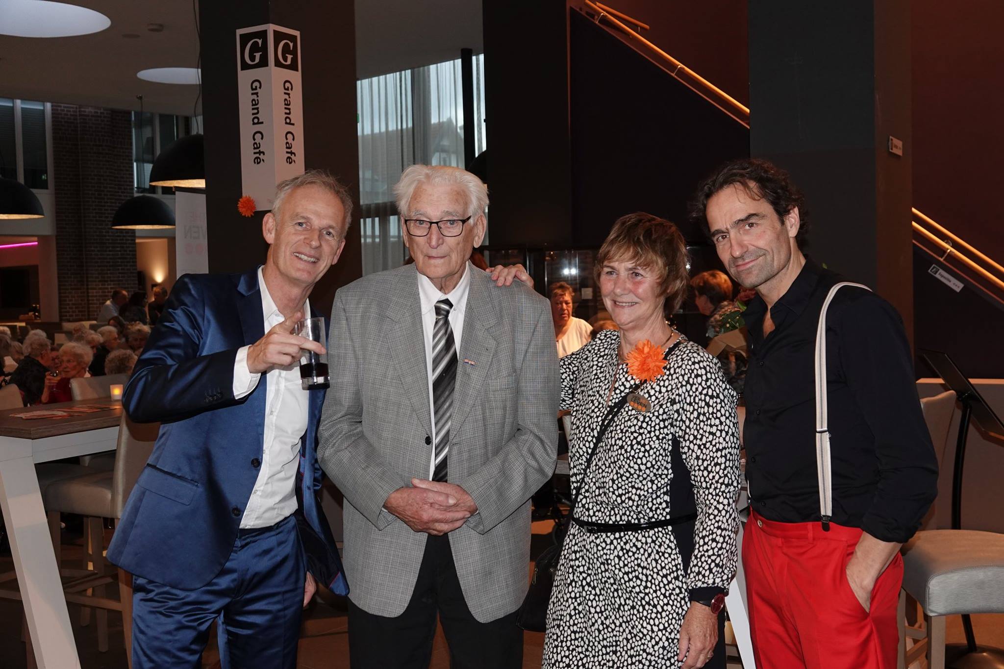 Gezellige Vier het Leven matineevoorstelling in Bodegraven Gezellige Vier het Leven matineevoorstelling in Bodegraven